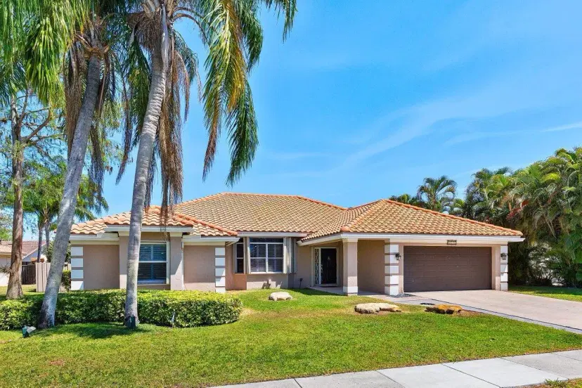 Picture of 1632 Wiltshire Village Drive, Wellington FL 33414
