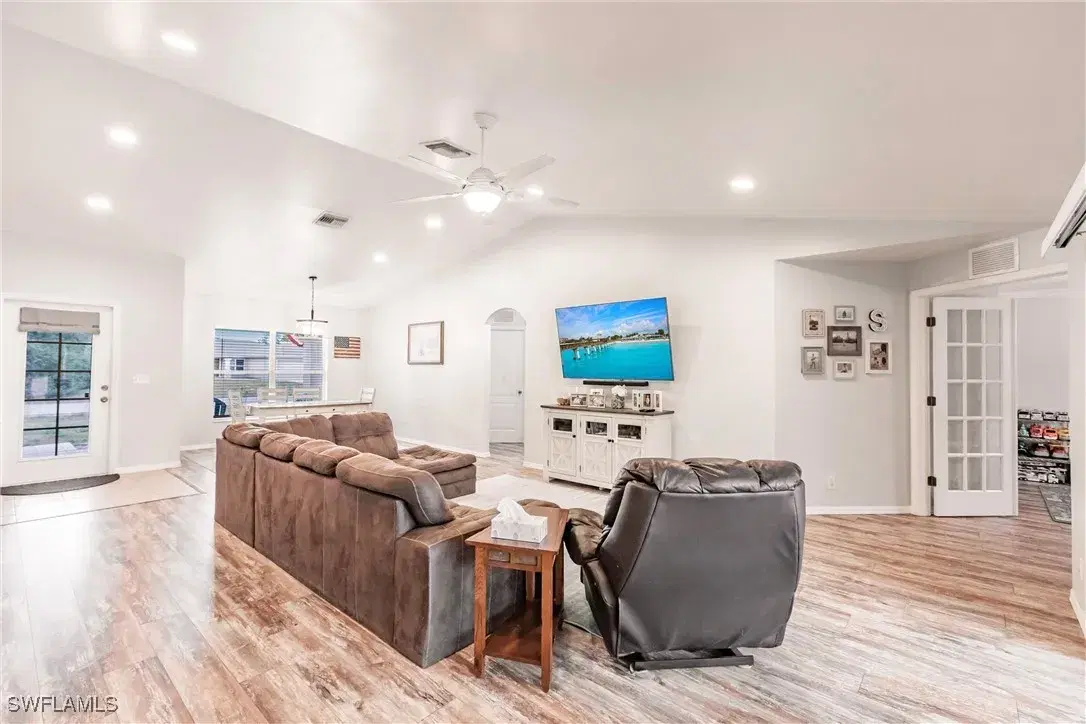 Picture of 324 Parkdale Blvd, Lehigh Acres, FL 33974