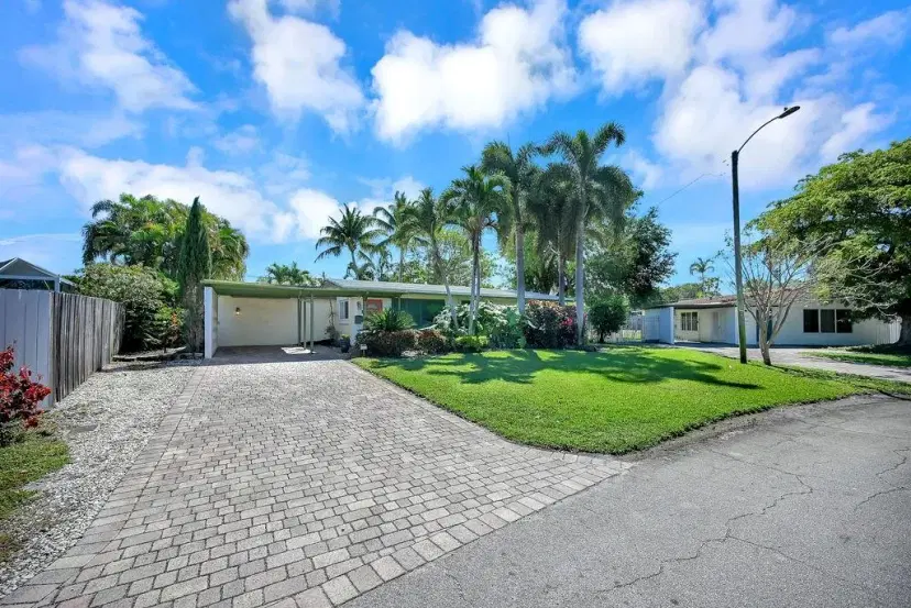 Picture of 324 NW 26Th Ct, Wilton Manors FL 33311