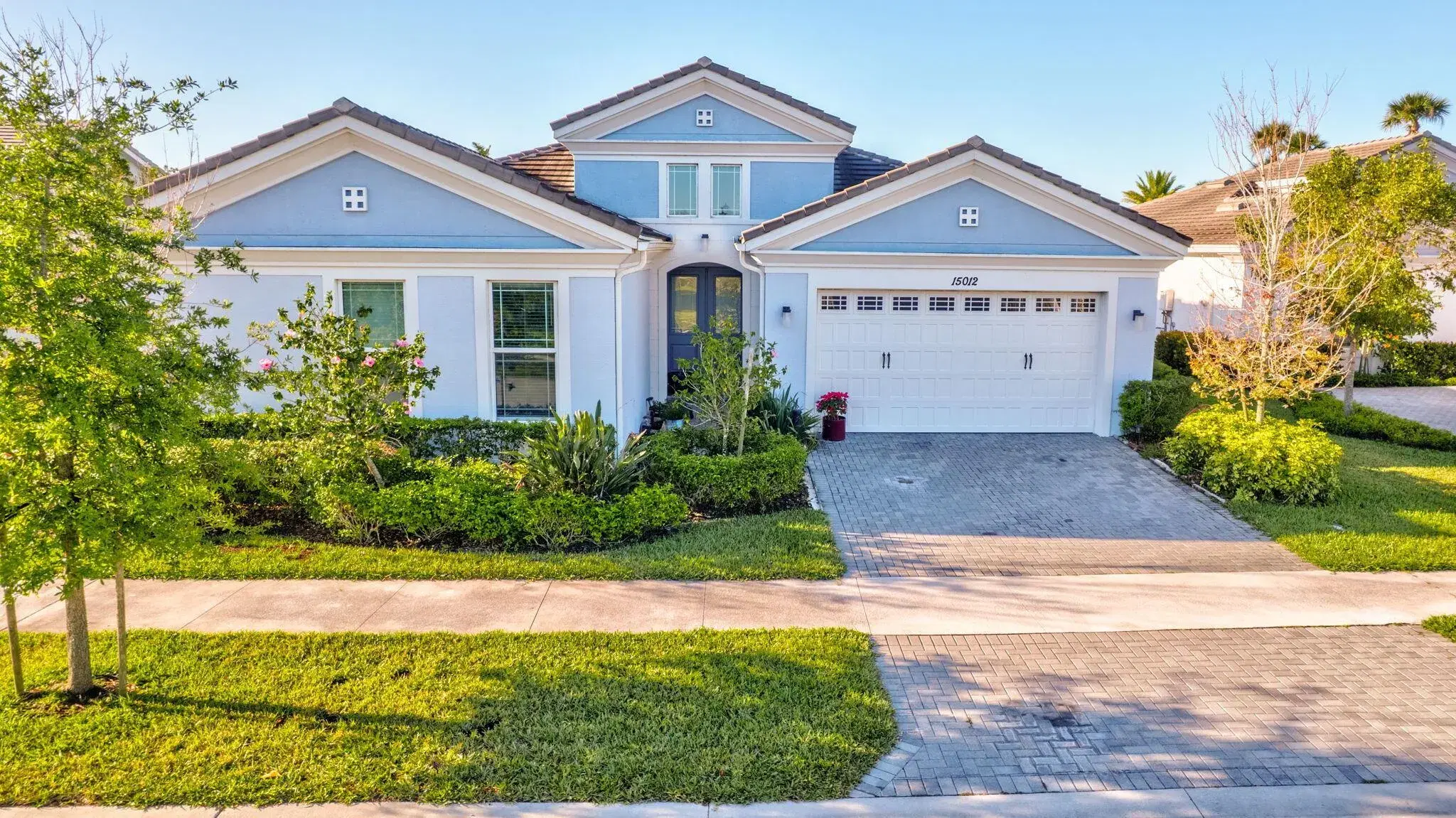 Picture of 15012 Goldfinch Circle, Westlake, FL 33470