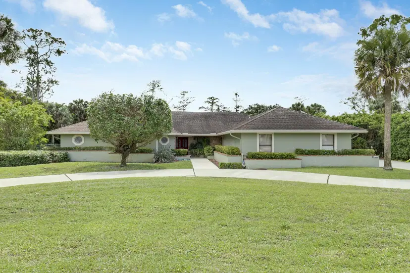 Picture of 13302 Doubletree Circle, Wellington FL 33414