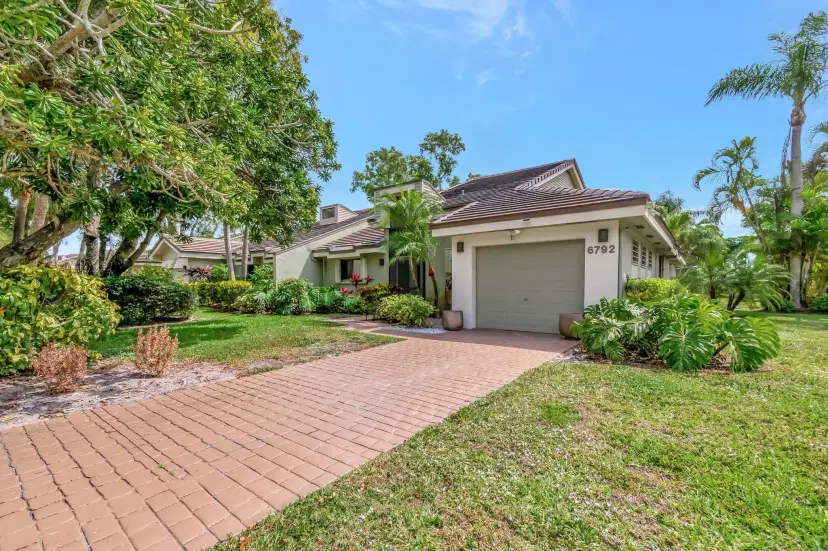 Picture of 6792 Parisian Way, Lake Worth FL 33467
