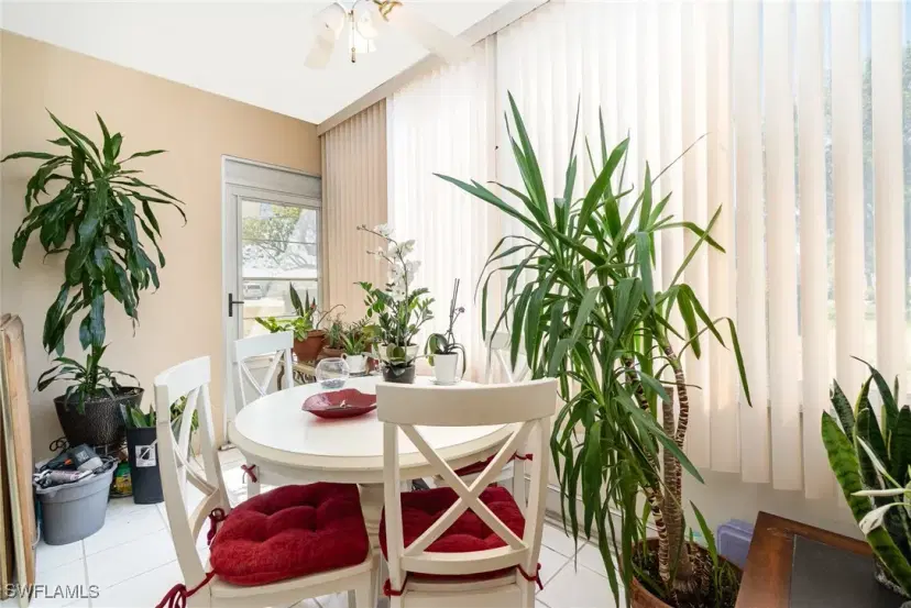 Picture of 402 SE 42Nd Ter D 5, Cape Coral FL 33904
