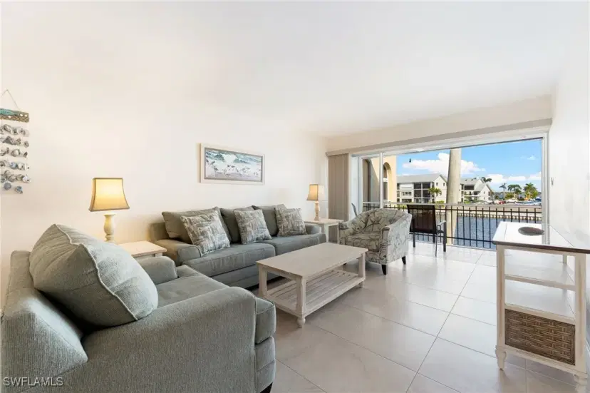 Picture of 1926 SE 43Rd St 224, Cape Coral FL 33904
