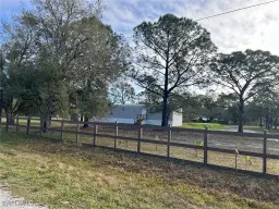 Picture of 225 S Isora St, Clewiston, FL 33440