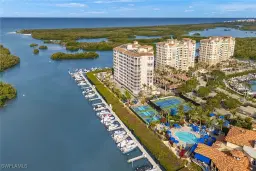 Picture of 425 Dockside Dr 703, Naples, FL 34110