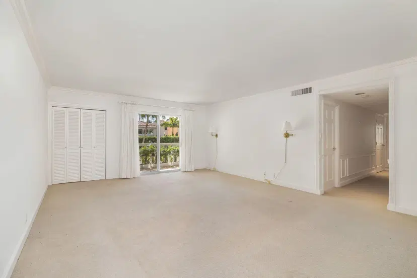 Picture of 330 Cocoanut Row 1B, Palm Beach FL 33480