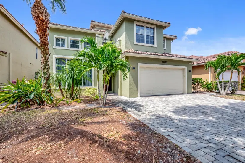 Picture of 10779 Lake Wynds Court, Boynton Beach FL 33437
