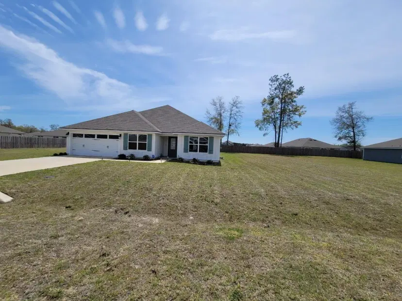 Picture of 17 E Sycamore Trail, Crawfordville FL 32327