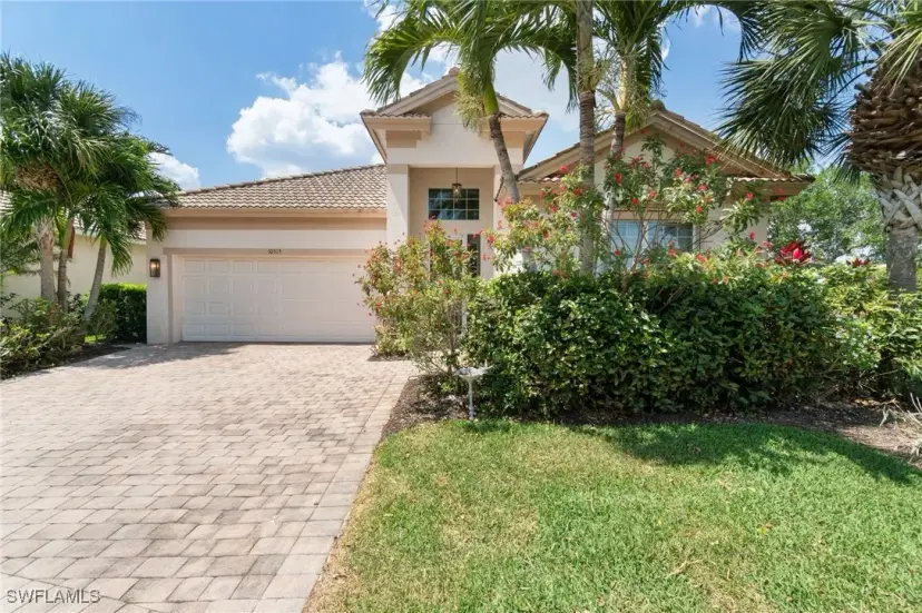 Picture of 10515 Yorkstone Dr, Bonita Springs FL 34135