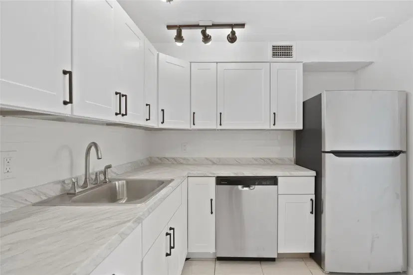Picture of 302 Wellington C 302, West Palm Beach FL 33417
