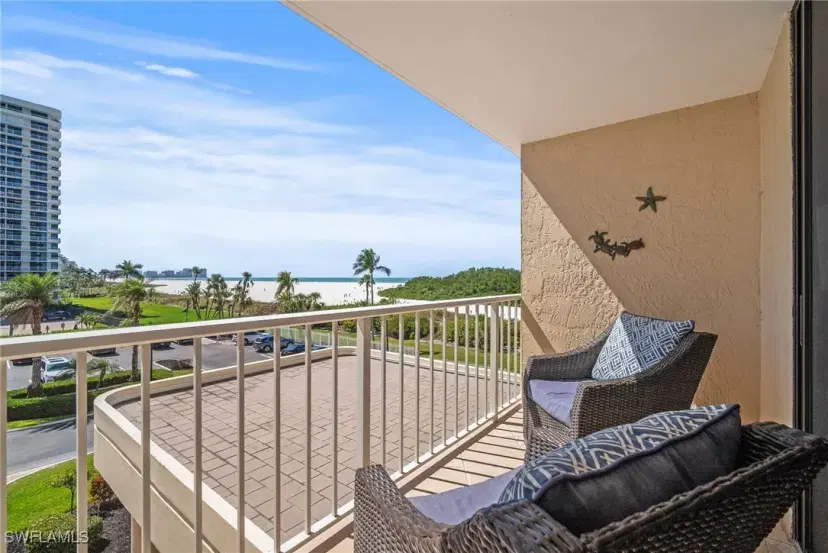 Picture of 380 Seaview Ct 307, Marco Island FL 34145