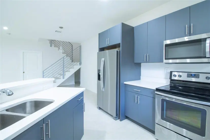 Picture of 422 SE 16Th St 422, Fort Lauderdale FL 33316