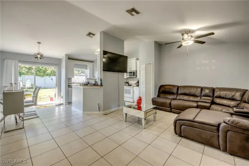 Picture of 1520/1522 E 12Th St, Lehigh Acres FL 33972