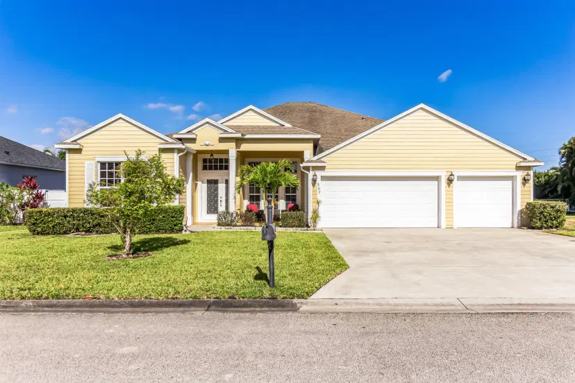 Picture of 357 24Th Avenue Sw, Vero Beach FL 32962