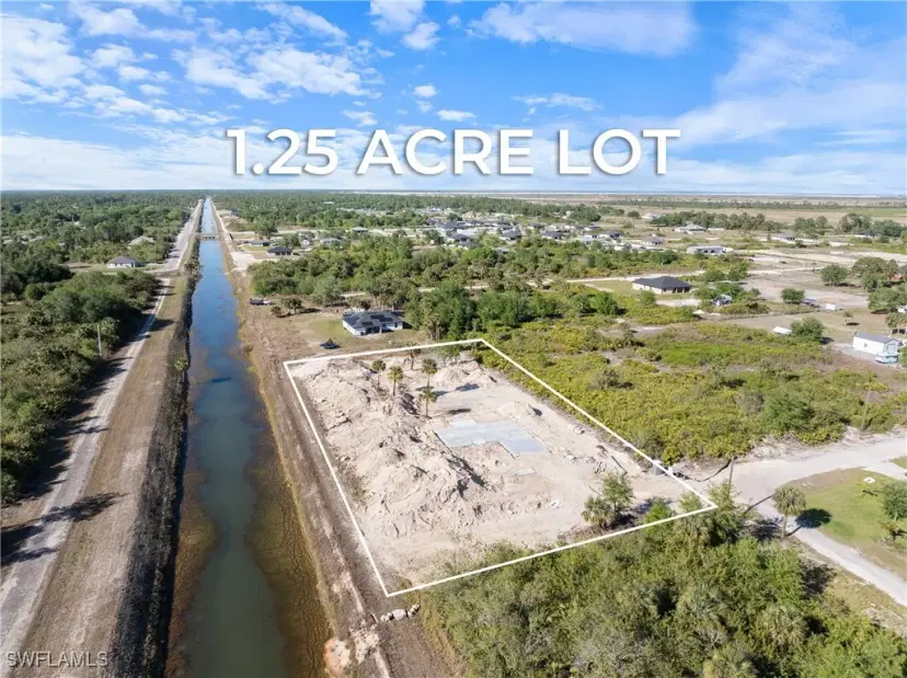 Picture of 7978 15Th Pl, Labelle FL 33935