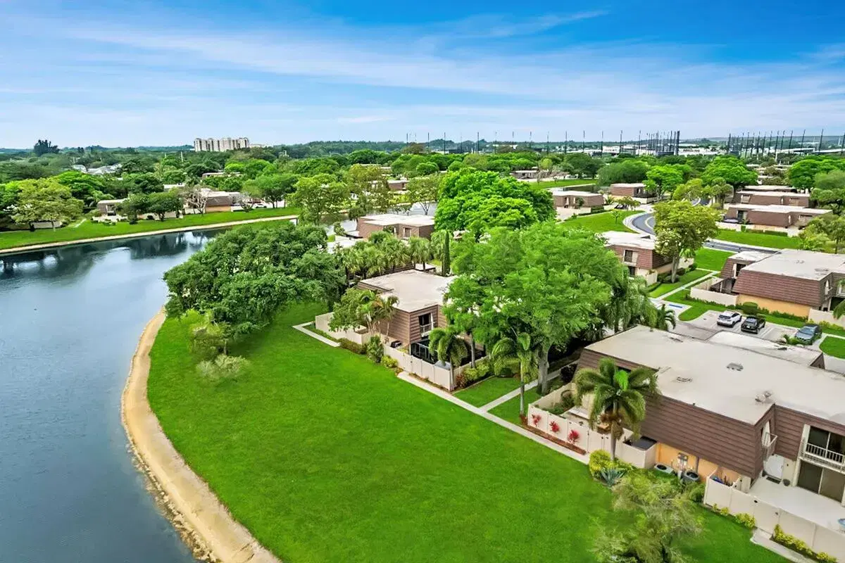 Picture of 6919 69Th Way, West Palm Beach, FL 33407