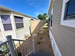 Picture of 4520 Split Log Ln E, Estero, FL 33928