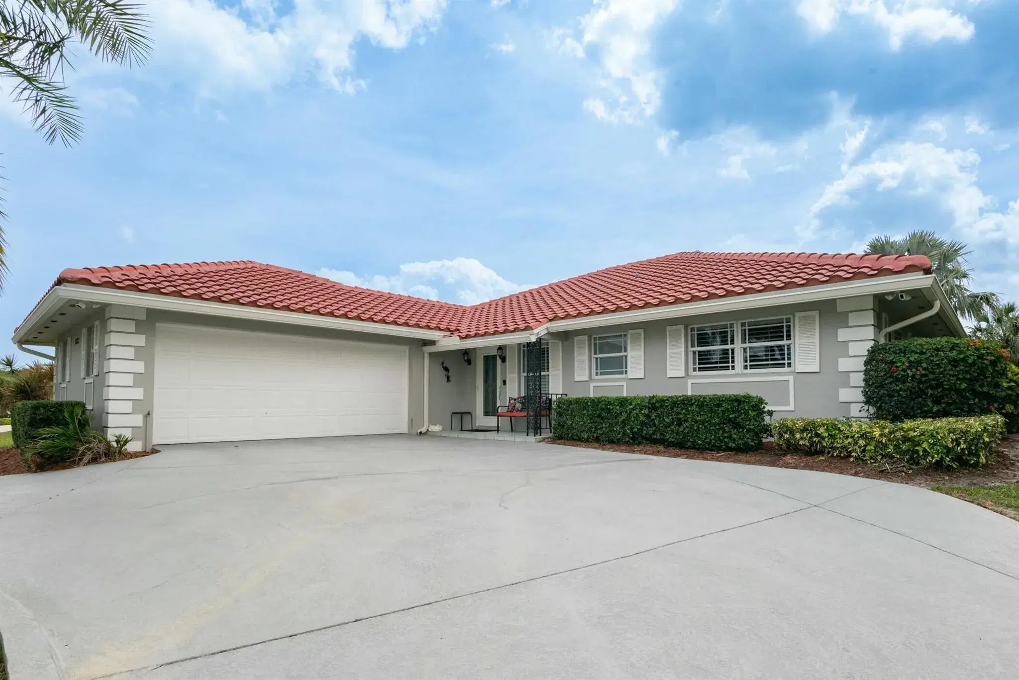Picture of 4223 SE Fairway E, Stuart, FL 34997