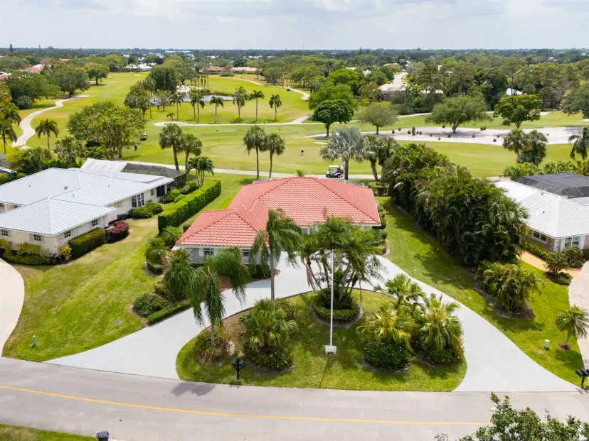 Picture of 4223 SE Fairway E, Stuart FL 34997