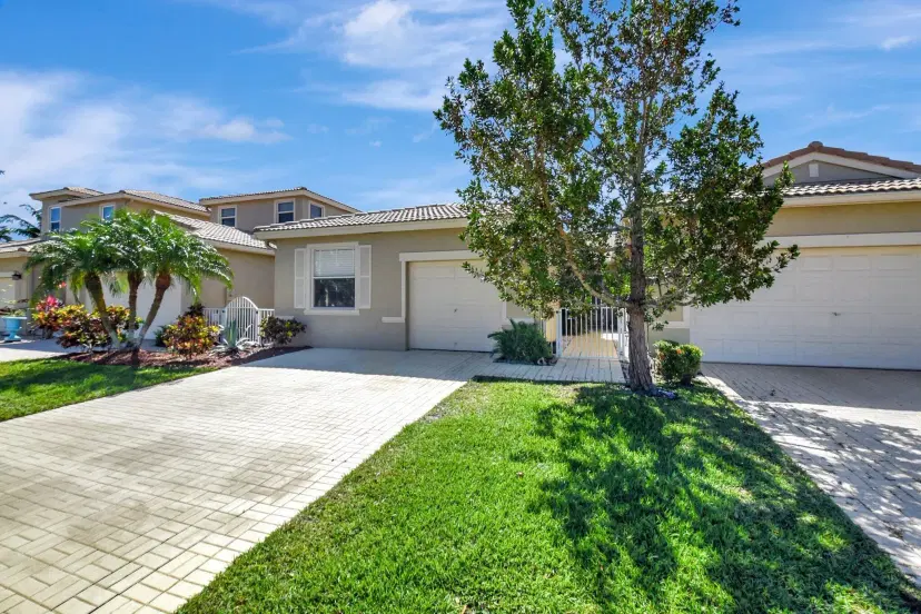 Picture of 8572 Lineyard Cay, West Palm Beach FL 33411