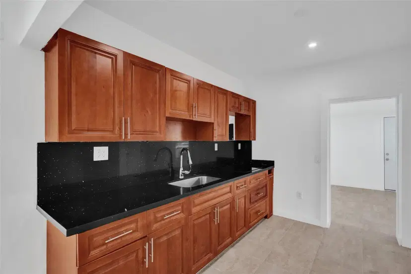 Picture of 7615 NW 4Th Ave, Miami FL 33150