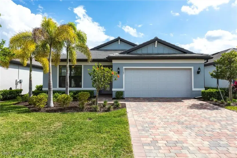 Picture of 3745 Passion Vine Dr, Alva FL 33920