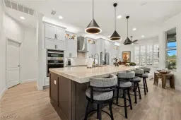 Picture of 26280 Summer Greens Dr, Bonita Springs, FL 34135