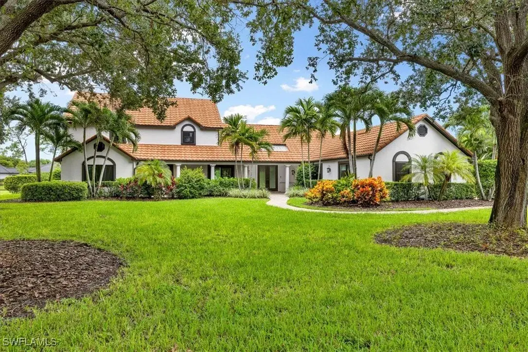Picture of 4823 Pond Apple Dr S, Naples, FL 34119
