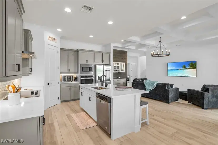Picture of 3697 Sapphire Cove Cir, Naples FL 34114