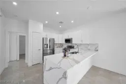 Picture of 1122 NW 15Th Ter, Cape Coral, FL 33993