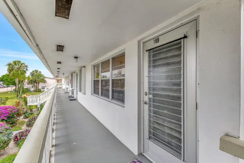 Picture of 189 Coventry H, West Palm Beach FL 33417