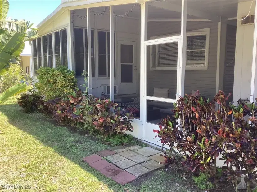 Picture of 18 Le Mans Dr, Naples FL 34112