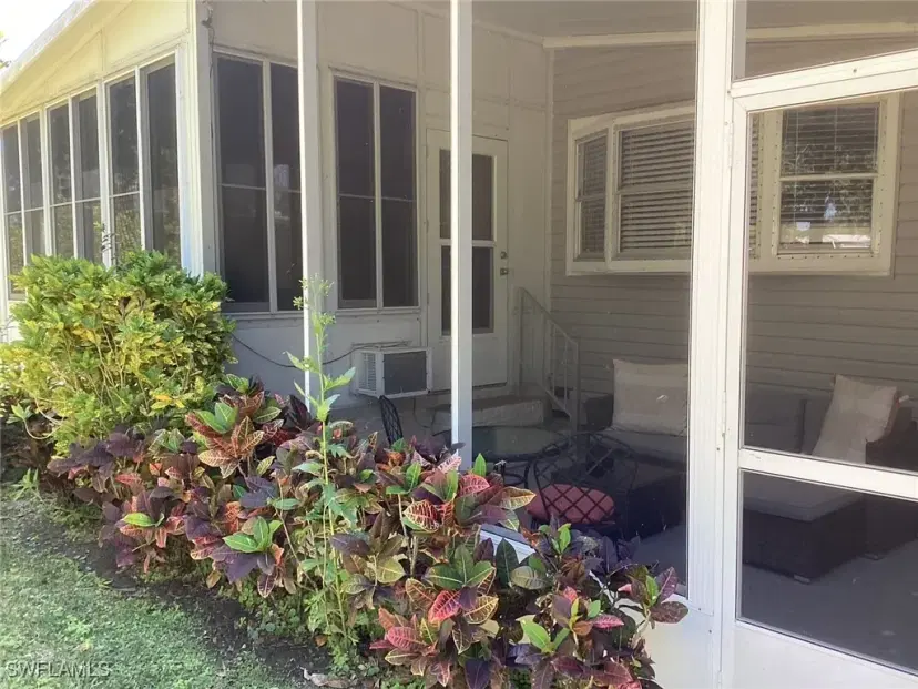 Picture of 18 Le Mans Dr, Naples FL 34112