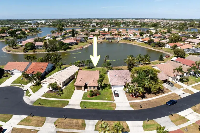 Picture of 8336 Bonita Isle Drive, Lake Worth FL 33467