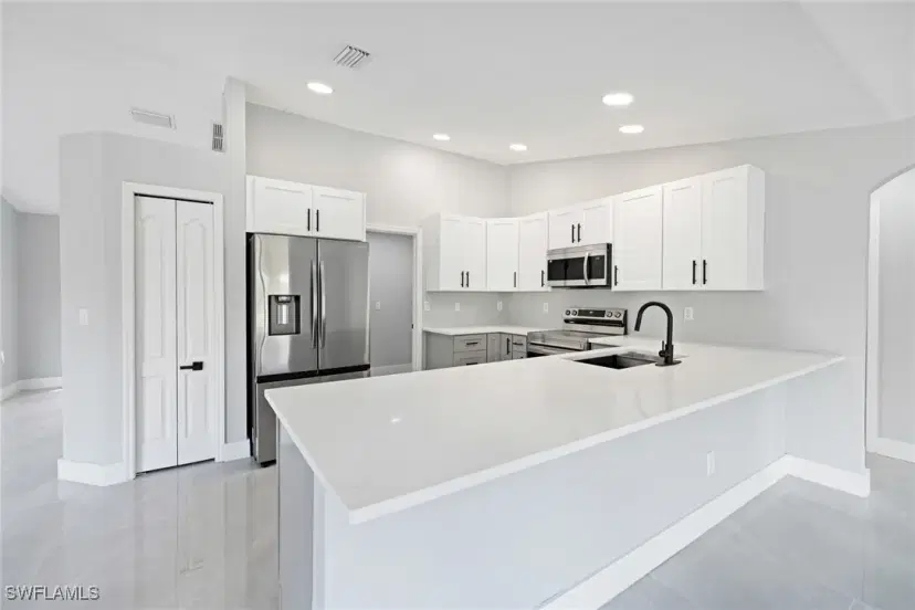 Picture of 116 Ridgemont Dr, Lehigh Acres FL 33972