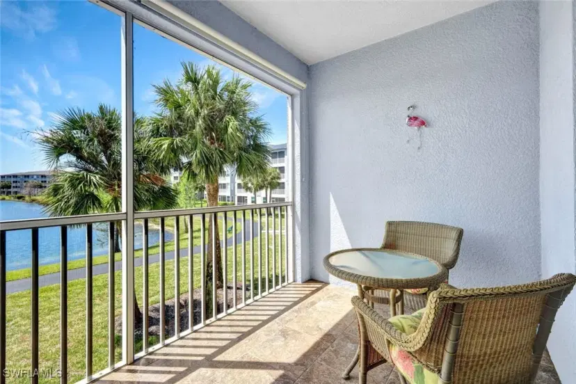 Picture of 16635 Lake Circle Dr 625, Fort Myers FL 33908