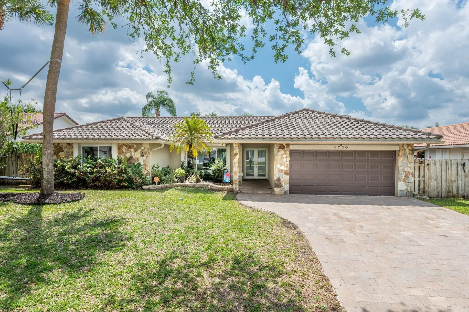 Picture of 9760 NW 10Th St, Plantation, FL 33322