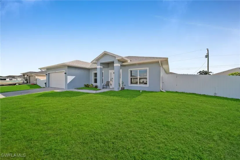 Picture of 937 NW 7Th Pl, Cape Coral FL 33993