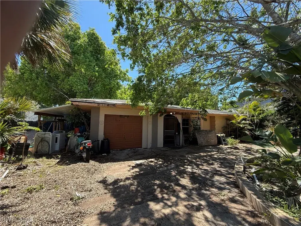 Picture of 3224 Areca Ave, Naples, FL 34112
