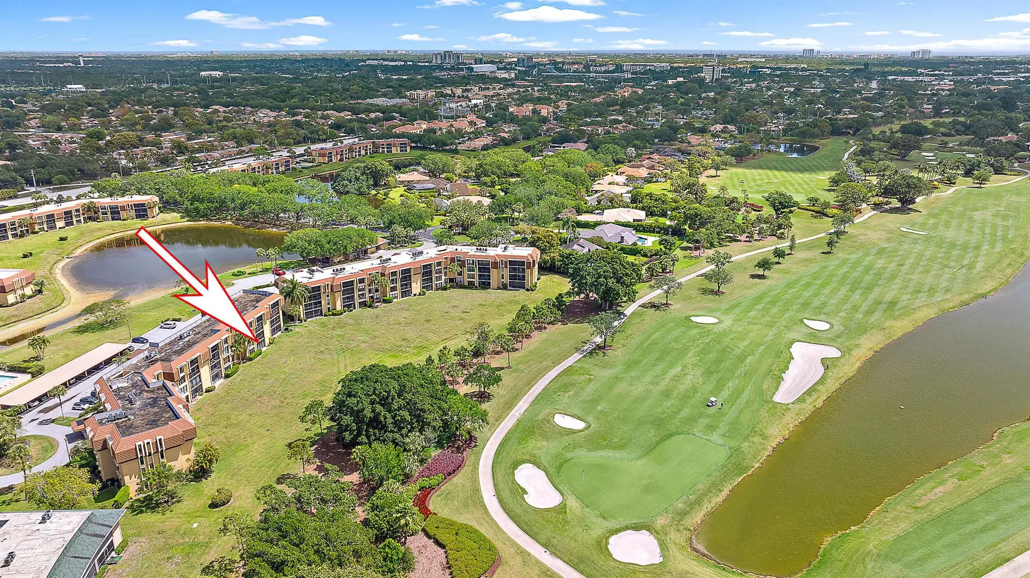 Picture of 5390 Woodland Lakes Drive 105, Palm Beach Gardens, FL 33418