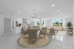 Picture of 5390 Woodland Lakes Drive 105, Palm Beach Gardens, FL 33418