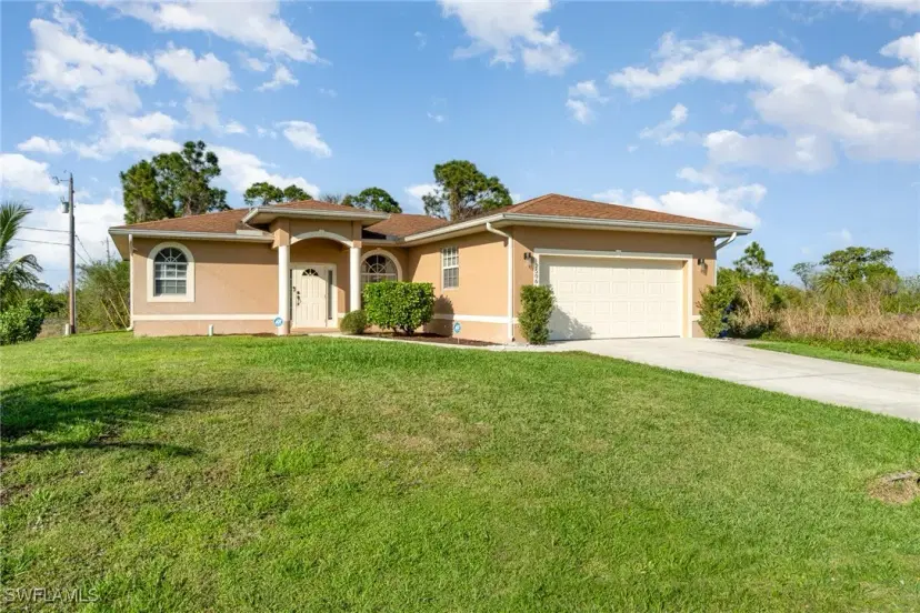 Picture of 2506 8Th St Sw, Lehigh Acres FL 33976