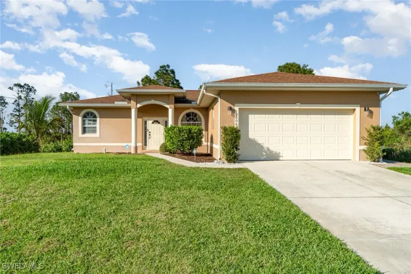 Picture of 2506 8Th St Sw, Lehigh Acres FL 33976