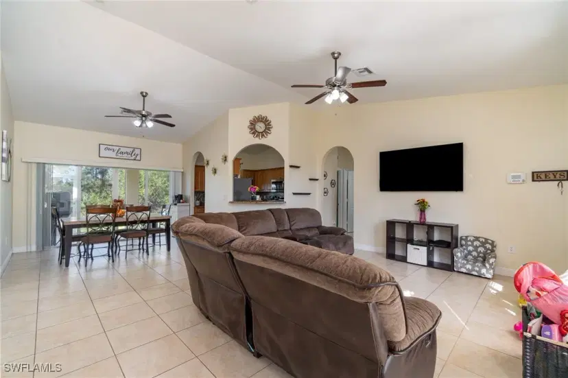 Picture of 2506 8Th St Sw, Lehigh Acres FL 33976
