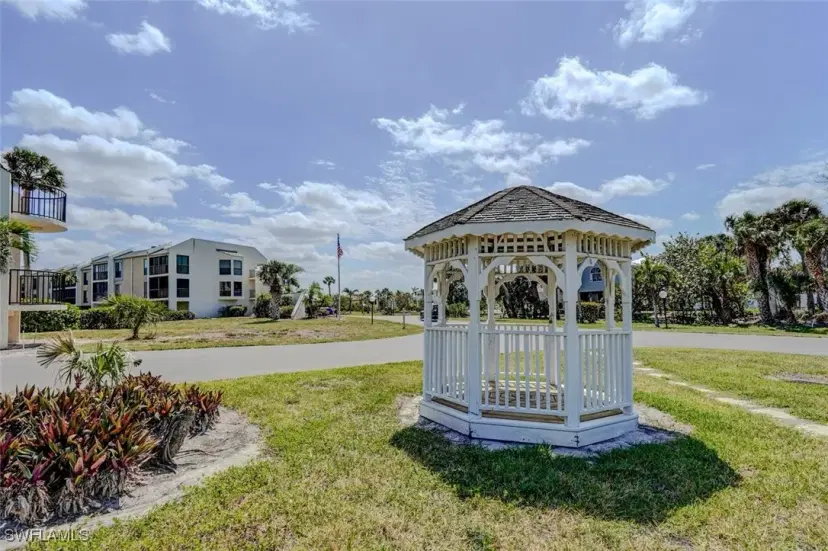 Picture of 21440 Bay Village Dr 122, Fort Myers Beach FL 33931