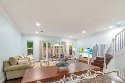 Picture of 1119 N Victoria Park Rd 7, Fort Lauderdale, FL 33304