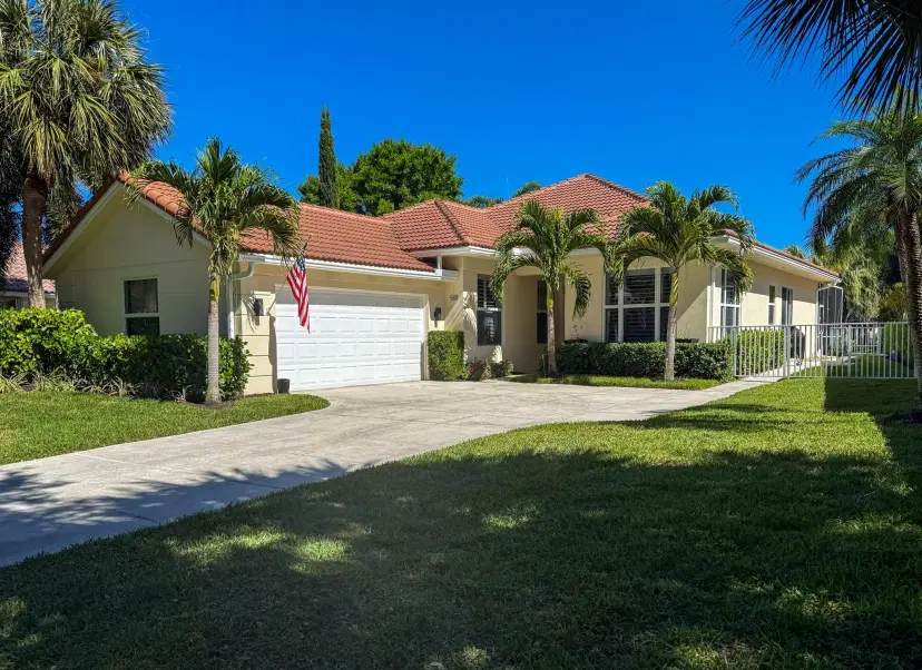 Picture of 518 E Tall Oaks Drive, Palm Beach Gardens FL 33410