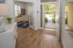 Picture of 518 E Tall Oaks Drive, Palm Beach Gardens, FL 33410
