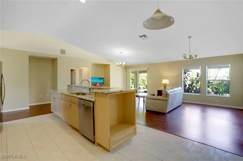 Picture of 1241 NW 20Th St, Cape Coral FL 33993